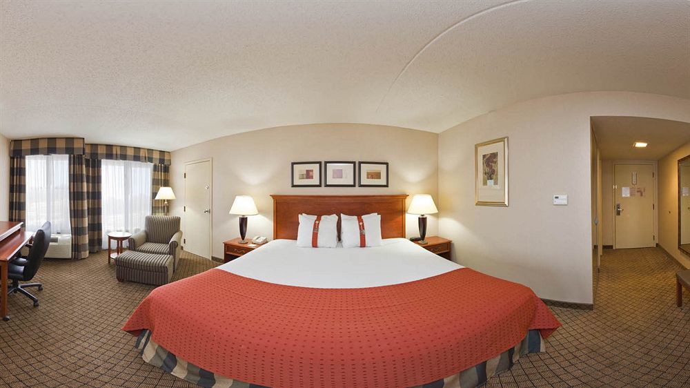 Holiday Inn Dayton/Fairborn I-675 By Ihg Екстер'єр фото