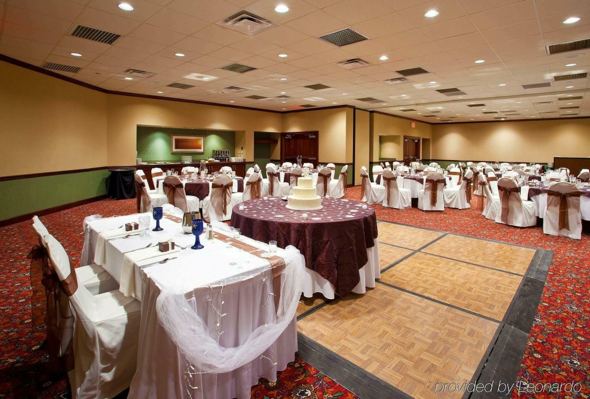 Holiday Inn Dayton/Fairborn I-675 By Ihg Екстер'єр фото